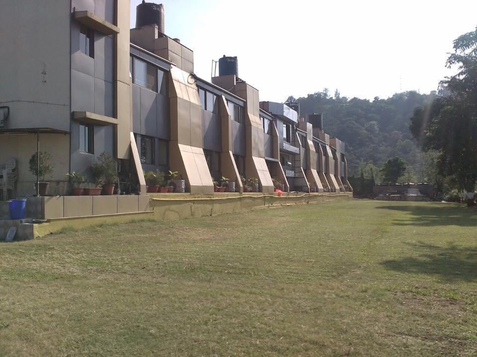 Savshanti Lake Resort Saputara Exterior foto